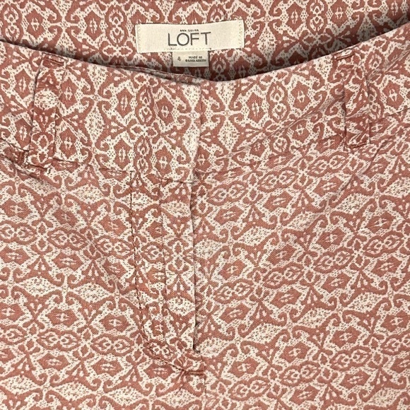 Loft EUC Women’s Chino Blush/White Bermuda Shorts Size-4 - Picture 3 of 3